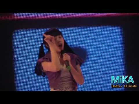 [FANCAM] 111007 IEF 2011 - Girl's Day 'Hug Me Once' (Minah Focus) by MiKA