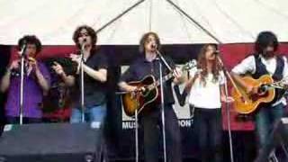 Why Won&#39;t You Give Me Your Love / The Zutons