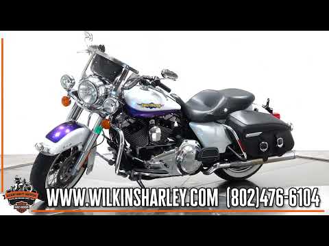 2010 Harley-Davidson FLHRC Road King in Two Tone White Ice and Black Ice 