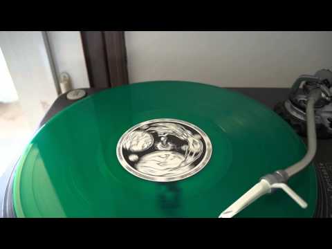 Dosis Decibel 02 - A2 - The Aesthetics - Monkey