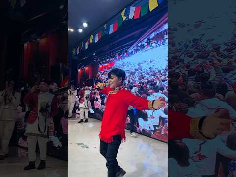 Jaba jaba timro saath mildai mildai gayo #sureshlamanewsong #sureshlamalive #shortsvideo #goviral