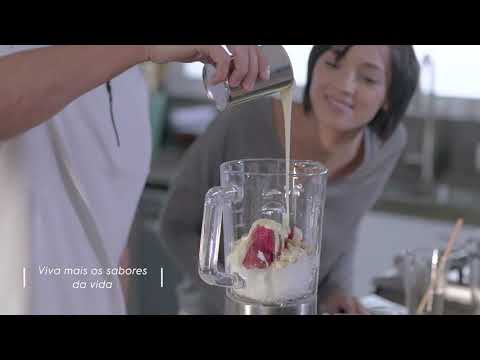 Liquidificador Electrolux Expressionist 2,1L 900W 5 Velocidades BLP50