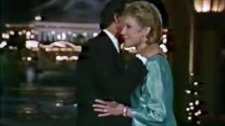 NEW [6/18/2020]  Anne Murray &amp; Julio Iglesias   Can't Help Falling in Love   LIVE 360p   J  B  SAWH