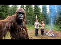 Bigfoot VLOG Cooking Pizza