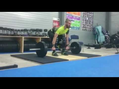 The BOXS Brielle getting in some clean & jerk