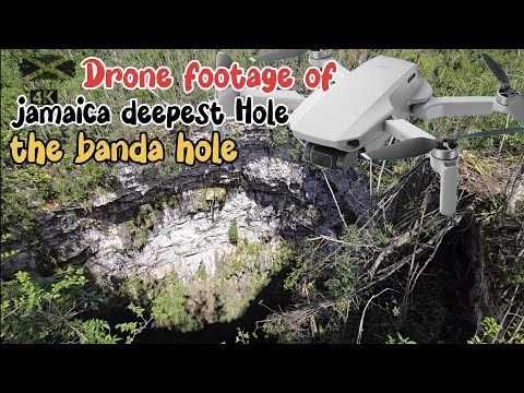 Drone footage into the deepest hole in jamaica, epic discovery, the banda hole #jamaica #discovery 