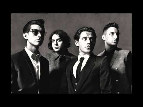 Arctic Monkeys - Mad Sounds - Live (Acoustic) @ Soundcheck WNYC Radio)