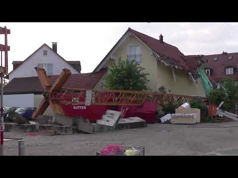 [Unwetter] Umgestürzter Baukran in Neufahrn