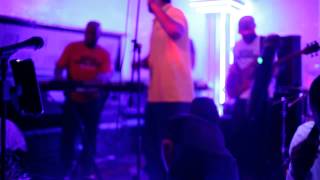 Suttle Thoughts performing cover of  