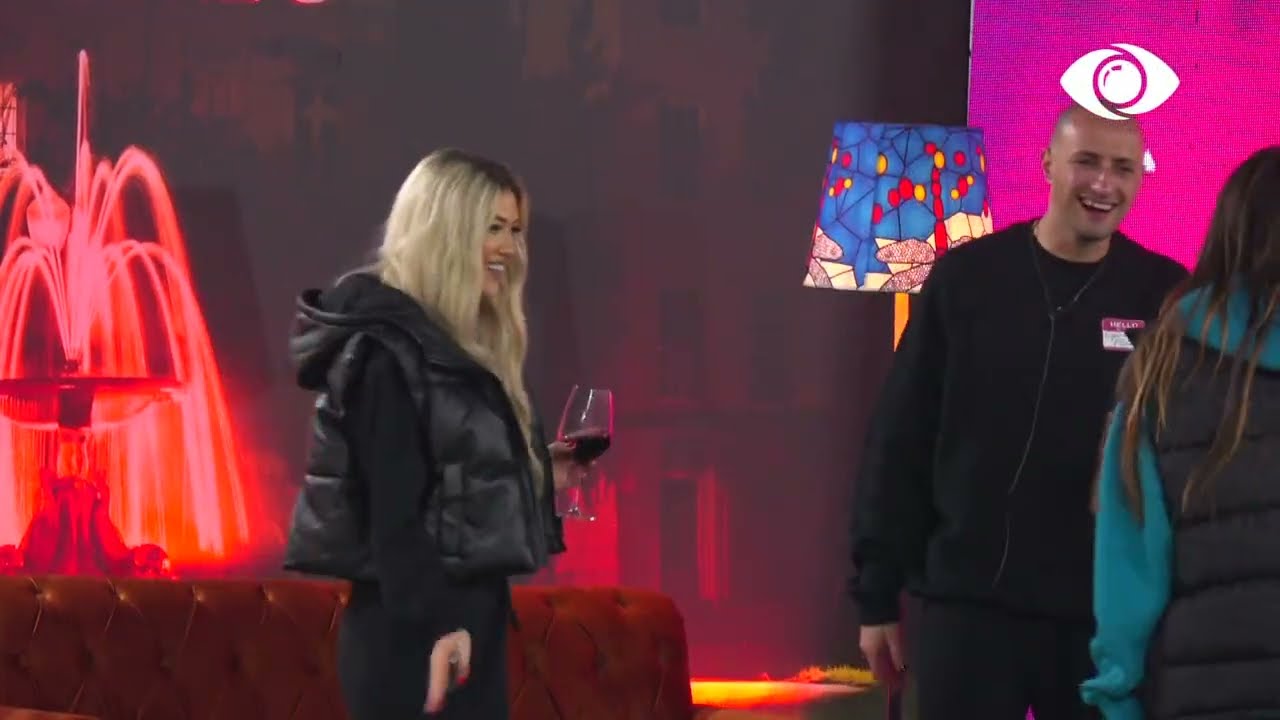 Ma jep një puthje/ Flirtimet Kristi-Kejsi