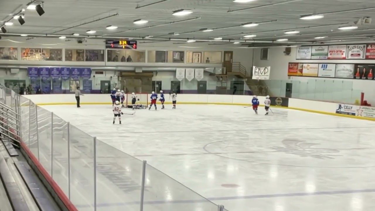 Game 20 Sioux Falls 8-2: Jensen scores with an assist from Lionel and Jack