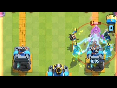 CLONED ELECTRO WIZARDS vs HOG RIDER & VALK