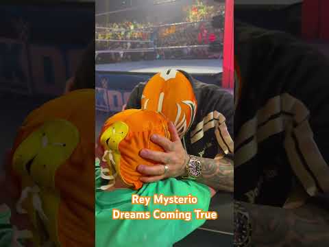 Meeting Rey Mysterio~Dreams Come True WWE SmackDown #reymysterio #wwe #wwesmackdown #dreamscometrue