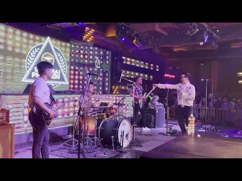 Sabin Rai & The Pharaoh - Komal Tyo Timro Live at Prive Nepal