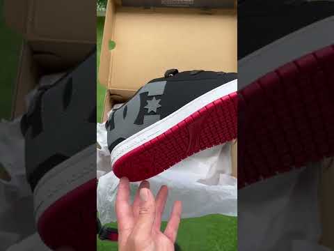 New Old School DC Kicks! Would You Skate or Wear Them? #skateboarding #shoes #dcshoes #shorts