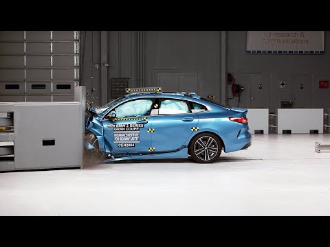 2020 BMW 2 series Gran Coupe driver-side small overlap IIHS crash test