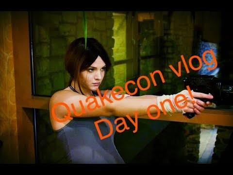 Quakecon Vlog (Day 1)  | CassidyCosplays