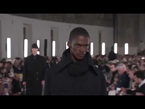 Valentino Menswear - Fall/Winter 2019-2020 - Paris Fashion Week