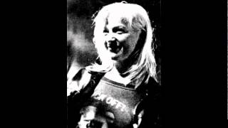 Dot Allison - Mo&#39; Pop - Live (Audio only)