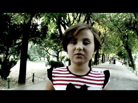 Mica Vedeta-Ana Isopescu