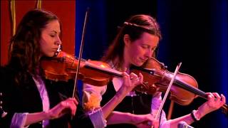 TUULEPUU "Arkaadia teel"