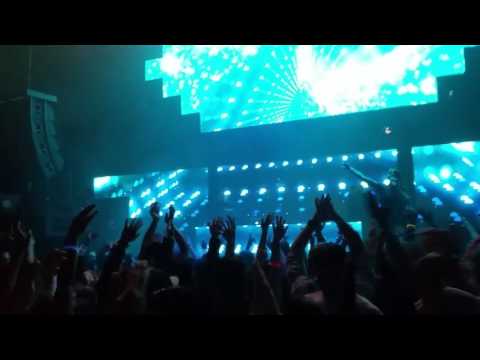 Shane54 - Nobody Lights Bipolar (Andrew Bayer vs Ellie Goulding vs Mat Zo)