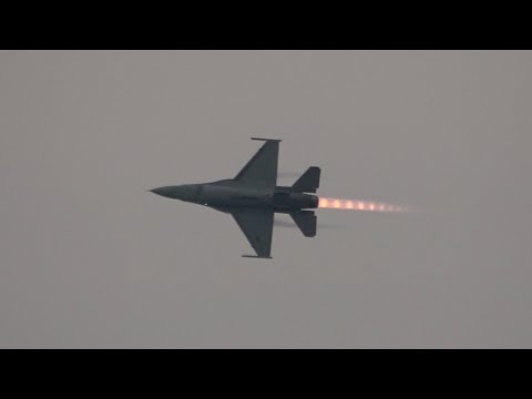 F-16 & P-40 Night Show - Oshkosh 2021 - Thursday