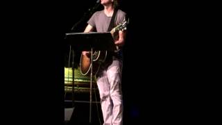 Gary Lightbody live at Largo - Get On The Road (Tired Pony)