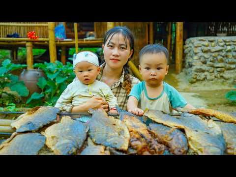 Primitive Fishing with My Son - Catching Fish and Smoking Them for Preservation