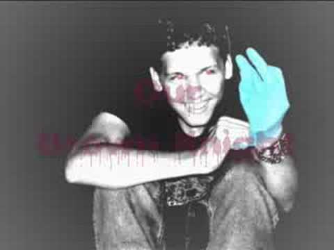 download lagu mp3 mp4 Captain Colon, download lagu Captain Colon gratis, unduh video klip Captain Colon