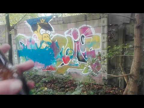 Improvisierter Outdoor Campingplatz: Platz für die Feuerstelle | Und vom Impfen kranke Großeltern