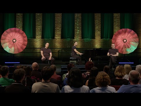 Your mothers: WhatsApp groups vs. my brain