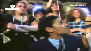 Kid Creole and the Coconuts - Annie  I&#39;m Not Your Daddy