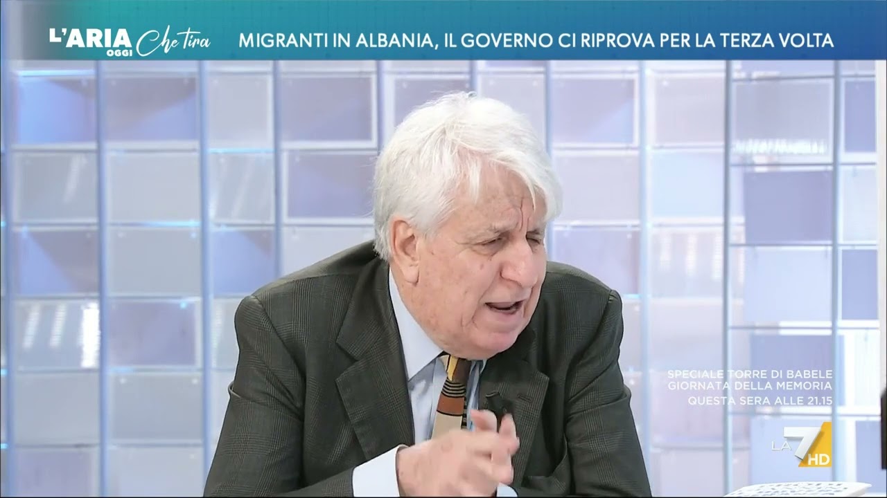 Assalto a La Stampa, Luigi Manconi: "Solo i fascismi hanno attentato alla libertà dei quotidiani"