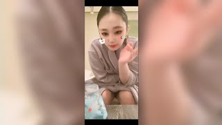 その姿の色気やばない？