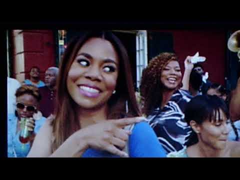 Xavier Cugat and his Orchestra, v./Aladdin & the Boyd Triplets:  "Come to the Mardi Gras"  (1947)