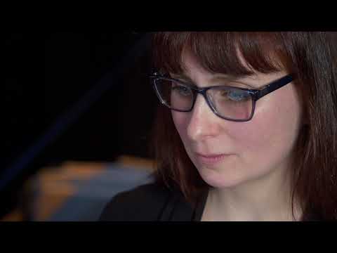 Laura van Hal voor Hosting2Go