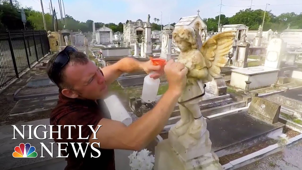 Man Honors Veterans By Cleaning Their Headstones | NBC Nightly News - YouTube