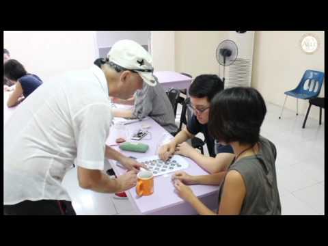 Study English in the Philippines / Phrasal Verb Vocabulary with Teacher Phil