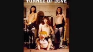 Tunnel of Love- Paint it black
