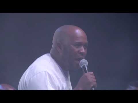 Tshwane Gospel Choir-Siqonde Khaya (Live) ft Joseph Malaza