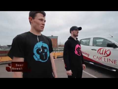 UK Carline Vs Street Monkeys