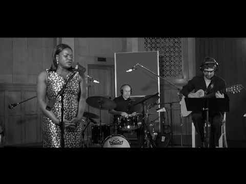 Douyé  -  Watch What Happens     (Quatro - Bossa Nova Deluxe)