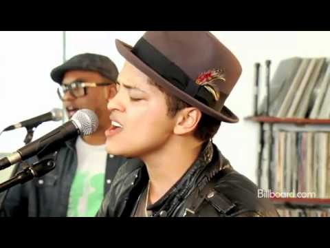 Bruno Mars - Just The Way You Are (Studio Session) LIVE!!!