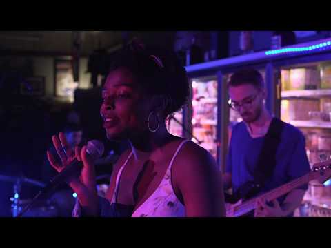 Niteskool Sessions: Honey Butter