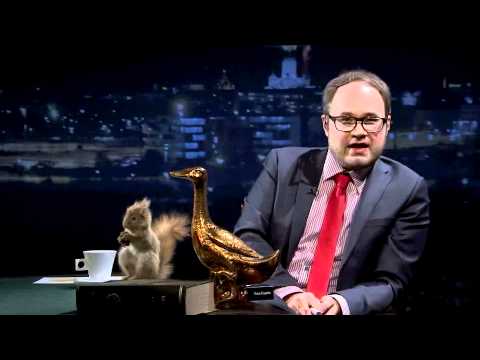 Tuomas Enbuske Talk Show - Jakso 1 - Vieraina Sara Chafak ja Gustav Hägglund