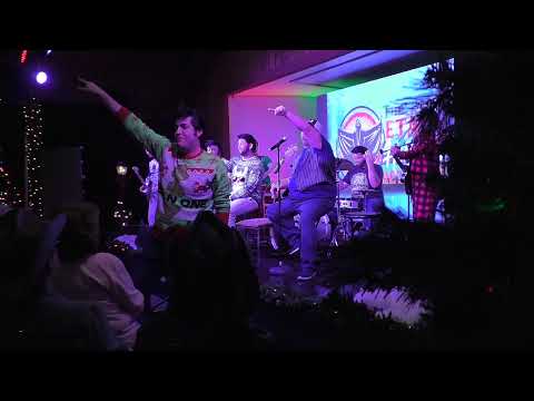 Jeff Lewis & Friends, “Mustang Sally” - video by Susan Quinn Sand