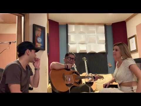 Daniela Maya, Víctor Muñoz y Yasmil Marrufo - Cover Una fan enamorada