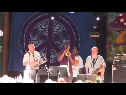Jaimoe's Jasssz Band - Hippology with TTB's Maurice Brown Cameo on Trumpet (Wanee 2014)