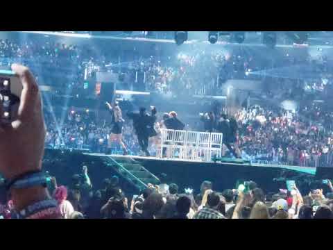 180812 Chung Ha KCON LA 2018 - Love U